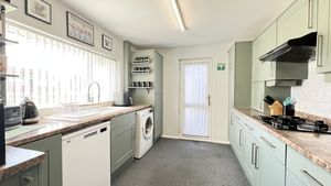 Photo 16- click for photo gallery